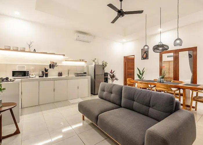Damda 3bedroom Private Pool Ferienhaus Seminyak