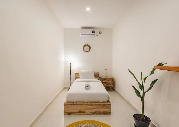 Damda 3bedroom Private Pool Vakantiehuis Seminyak